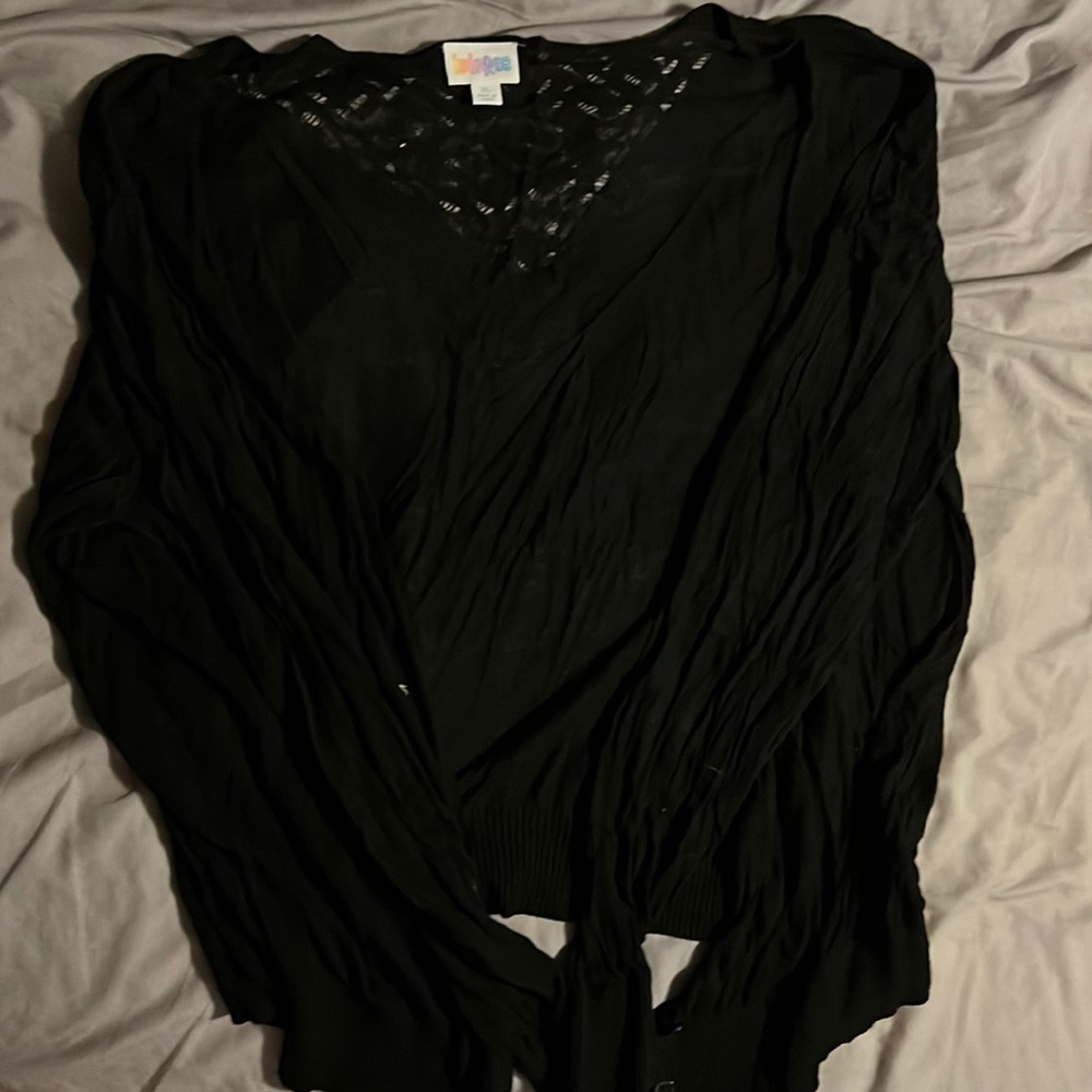 Lularoe Cheryl cardigan.  Long sleeved, light weight, button up cardigan.
